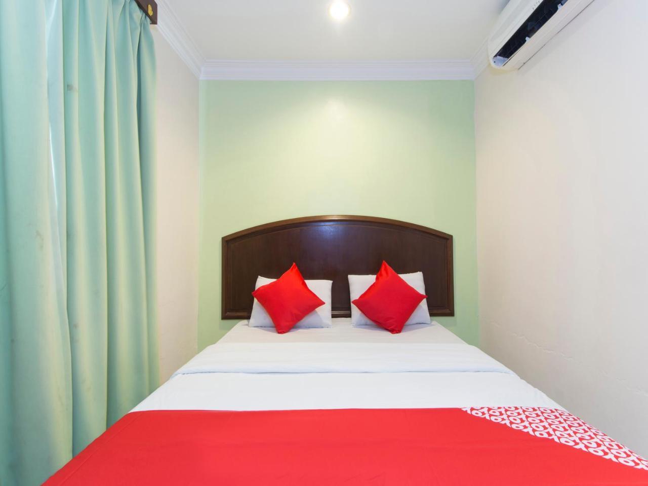 Oyo 545 Hotel Sahara Inn Kuala Lumpur Exterior photo